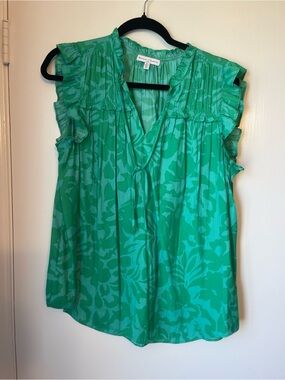 Madison de Amelie Paris Women’s Green Tie-Neck Sleeveless Camisole w/ cap sleeve